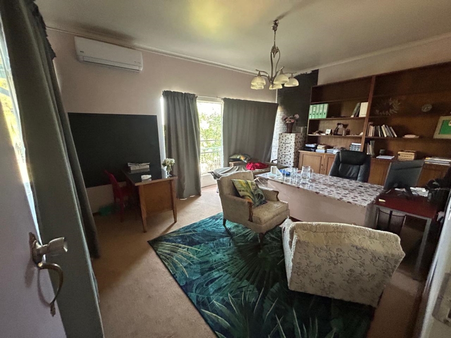 To Let 6 Bedroom Property for Rent in Bayswater Free State